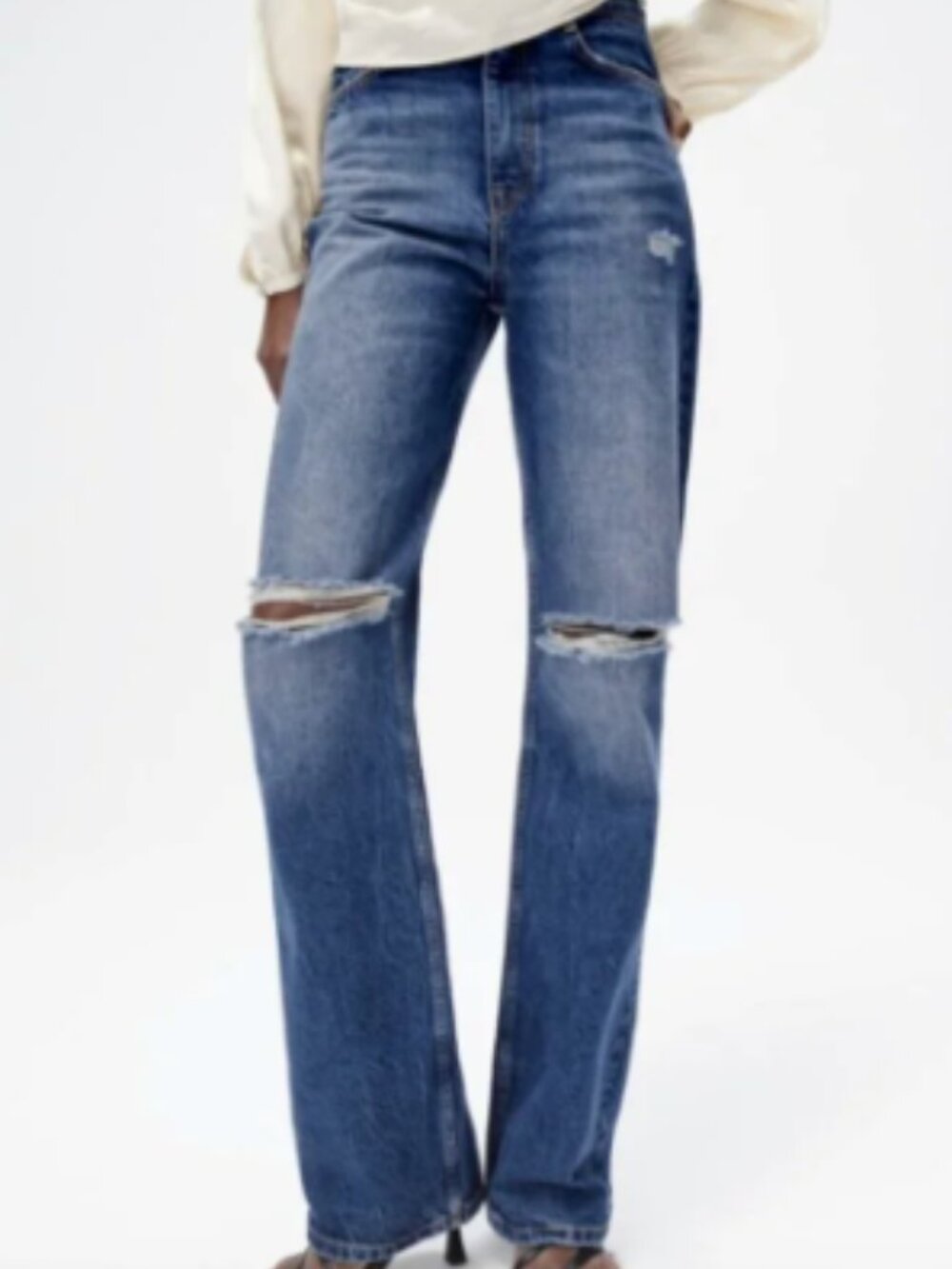 ZARA BOOTCUT RIPPED JEANS